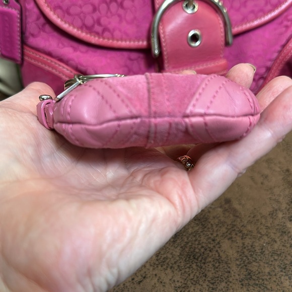 2004 SOHO MINI BAG CHARM CHAIN RARE SUEDE LEATHER Y2K BUCKLES PINK HANGTAG EVC 💞 - Picture 17 of 17